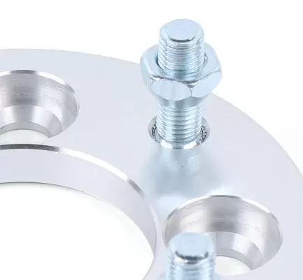 Balení 4 ks PCD rozpěrek kol 4 šroub x 114,3 mm M12 x 1,5
