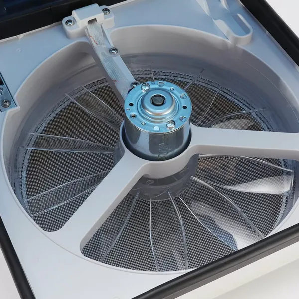 28*28 cm Poklop pro obytný automobil Střešní větrací ventilátor Střešní digestoř Odvětrání Výfuk Střešní poklop s LED světlem Bílé víko Lnner pro ozdobný kroužek