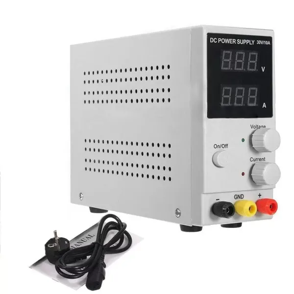 0-30V 0-10A DC nastavitelný napájecí zdroj s LED displejem 0-30V 0-10A Regulovaný DC napájecí zdroj Nastavitelný variabilní laboratorní napájecí zdroj 220V