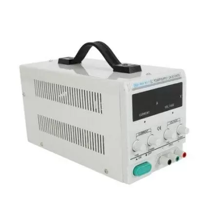 Nastavitelný laboratorní napájecí zdroj, 0-30V / 0-10A DC napájecí transformátor, stabilizovaný digitální displej, 220V ampérmetr