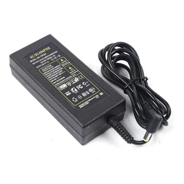 LED lampa na řasy a make-up - s držákem na mobilní telefon a teleskopickým stativem