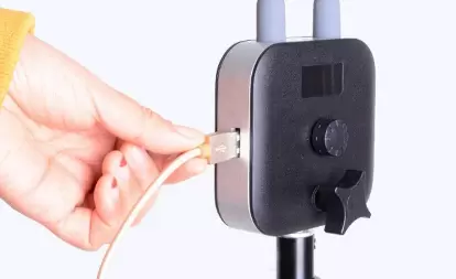 LED lampa na řasy a líčení – s držákem na mobilní telefon a teleskopickým stativem – LED lampa na prodlužování řas