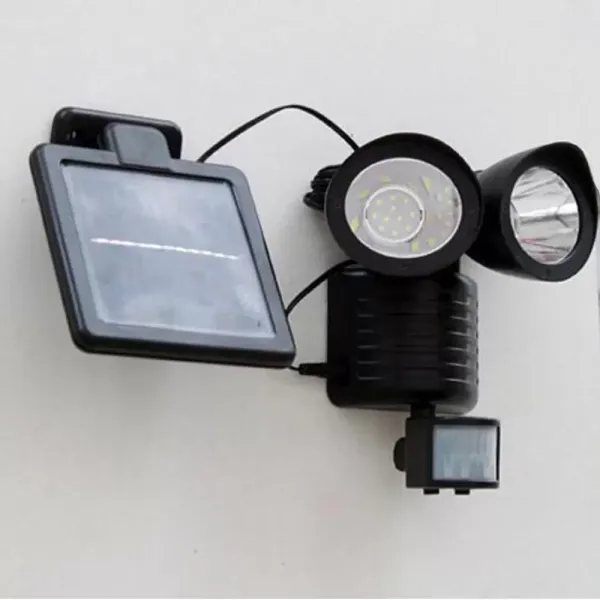 Solární nástěnné LED světlo s 5m kabelem, Nastavitelný úhel, Vodotěsné, Solární zahradní světlo s pohybovým senzorem, Bezpečnostní nástěnná lampa