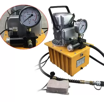Poháněné hydraulické čerpadlo 700 bar 7 l s pedálovým ventilem 750 W