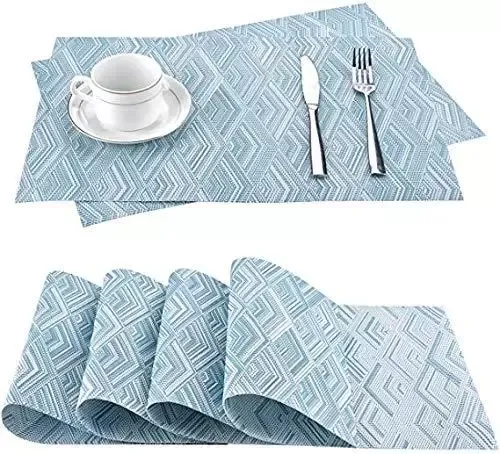 Prostírání Sada 4 protiskluzových omyvatelných prostírání 45 x 30 cm PVC protiskluzové tepelně odolné prostírání do kuchyně