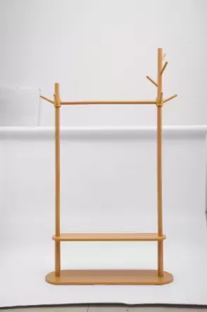 Módní věšáky, závěsné věšáky, věšáky moderního stylu