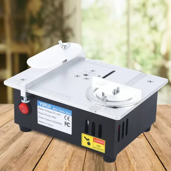 Mini stolní pily, 5000 ot./min Multifunkční mini stolní pila pro modelářství 96W s bezpečnostní vodicí deskou pro malé PCB tyče Akrylové hliníkové slitiny Mini stolní pily, 5000 ot./min Multifunkční mini stolní pila pro modelářství 96W s bezpečnostní vodicí deskou pro malé PCB tyče Akrylové hliníkové slitiny