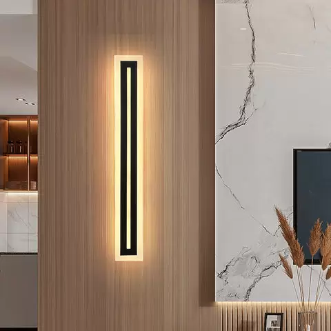 Moderní nástěnné LED svítidlo