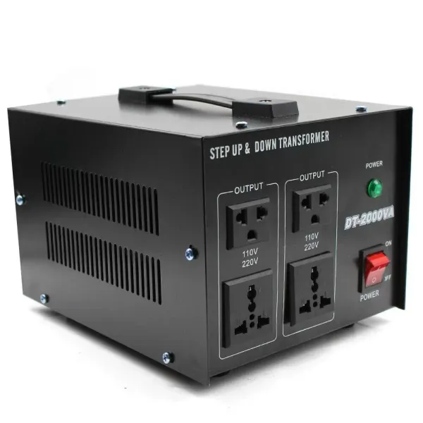 Měnič napětí 110V-220V/220V-110V USA Transformátor na evropskou zástrčku s automatickým krokem nahoru a dolů (1600W)