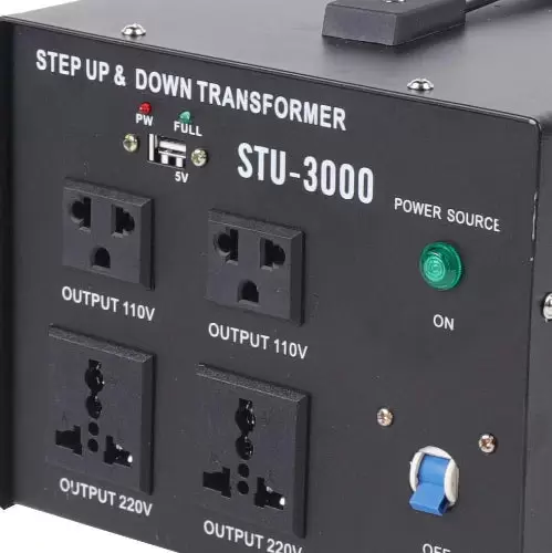 Měnič napětí 110V na USB 220V 3kW Maximální jmenovitý výkon 3000W