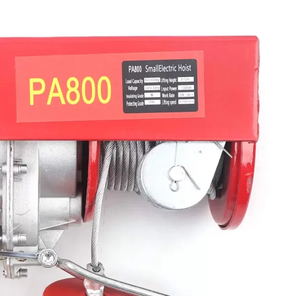 Elektrický lanový naviják Elektrický naviják Elektrický naviják 1450 W pro domácí dílenskou garáž. Elektrický lanový naviják Elektrický naviják Elektrický naviják 1450 W pro domácí dílenskou garáž.
