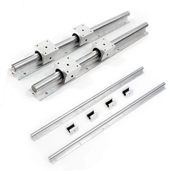Lineární vedení, lineární kolejnice se 4 ks ložiskových bloků SBR20UU 1000 mm, 2 ks vodicích kolejnic SBR20 pro soustruhy. Lineární vedení, lineární kolejnice se 4 ks ložiskových bloků SBR20UU 1000 mm, 2 ks vodicích kolejnic SBR20 pro soustruhy.