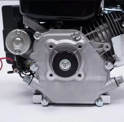 212 cm³ 4taktní benzínový motor - 7,5 HP sloupový motor OHV - Snadné startování s elektrickým startováním - 1 válec