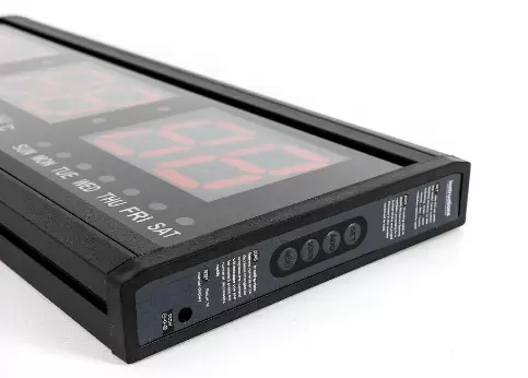 Digitální nástěnné hodiny Nadměrné digitální elektronické hodiny, červené s ukazatelem teploty