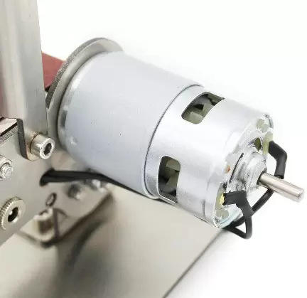 Mini elektrická pásová bruska Stolní bruska s 895 vřetenovým motorem 24 V 600 m/min