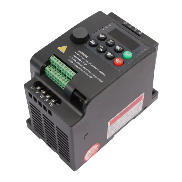 Mini VFD 380V Jednofázový/třífázový střídavý měnič Frekvenční měnič pro 2,2 kW třífázové motory Mini VFD 380V Jednofázový/třífázový střídavý měnič Frekvenční měnič pro 2,2 kW třífázové motory