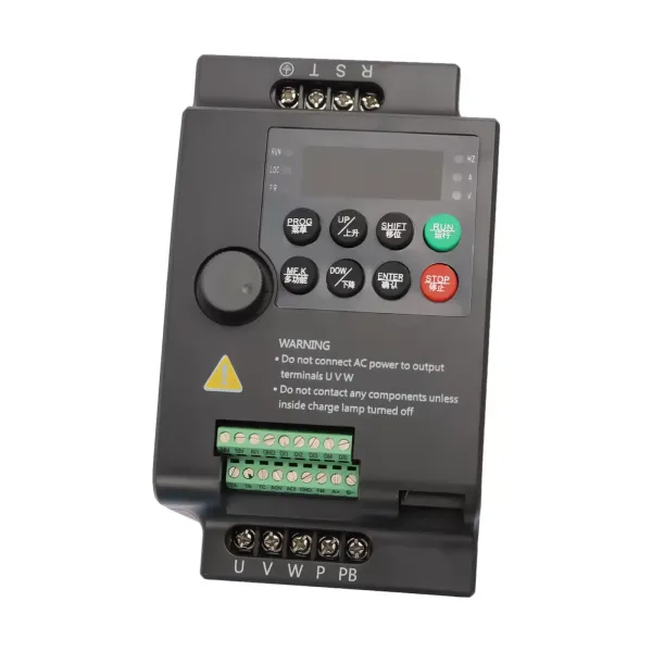 Mini VFD 380V Jednofázový/třífázový střídavý měnič Frekvenční měnič pro 2,2 kW třífázové motory