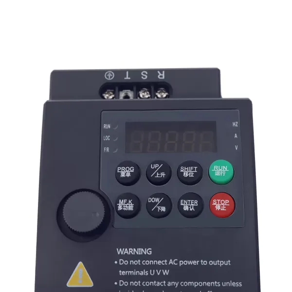 Pohon s proměnnou frekvencí, AC 220V/2,2KW 3HP 10A CNC VFD měnič Jednofázový na třífázový pro řízení otáček vřetenového motoru